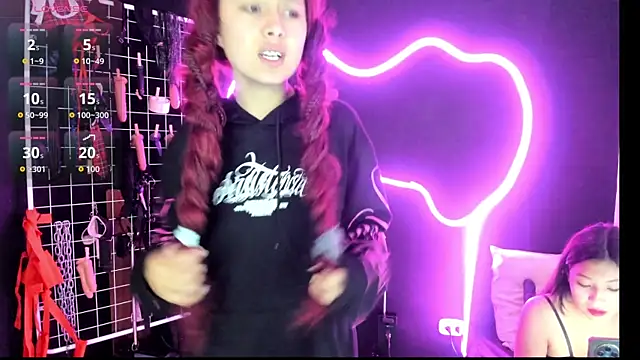 Snapshot of Mistress_Megan_BDSM chatting on 11-27-25, 01:13 Mistress Megan BDSM online show from 11-27-25, 01:13