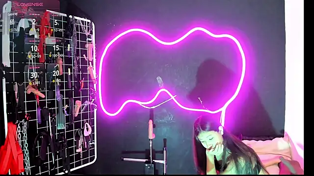 Snapshot of Mistress_Megan_BDSM chatting on 12-20-25, 06:15 Mistress Megan BDSM online show from 12-20-25, 06:15