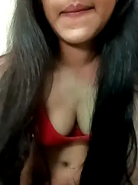 Snapshot of reetika6375 chatting on 12-20-25, 08:10 reetika6375 online show from 12-20-25, 08:10