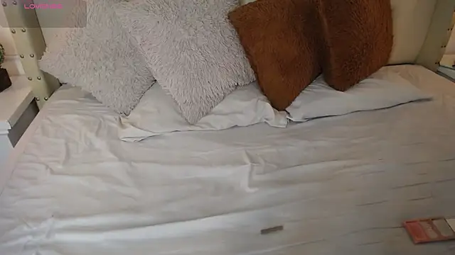 Snapshot of bycandy_ chatting on 02-17-26, 01:07 bycandy online show from 02-17-26, 01:07