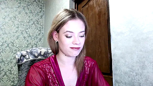 Kate  Loves online show from 10-21-25, 05:46