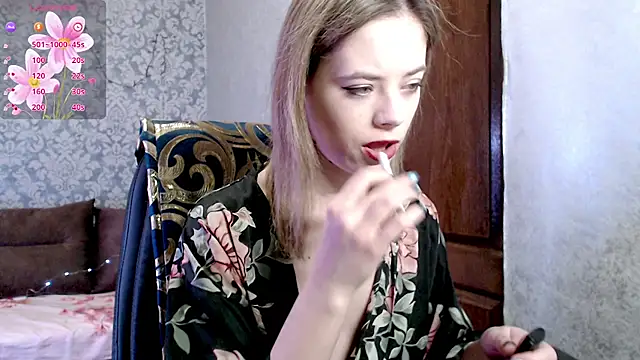 Snapshot of Kate__Loves chatting on 02-09-26, 08:35 Kate Loves online show from 02-09-26, 08:35