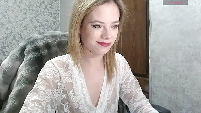 Kate  Loves online show from 05-29-26, 07:12