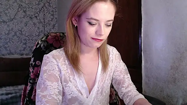 Snapshot of Kate__Loves chatting on 07-08-26, 08:02 Kate Loves online show from 07-08-26, 08:02