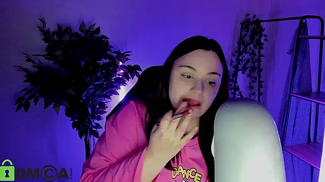 Mia R0ss online show from 02-16-26, 11:01