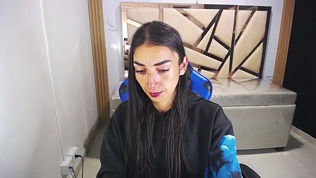 Maily a  online show from 01-09-26, 02:58