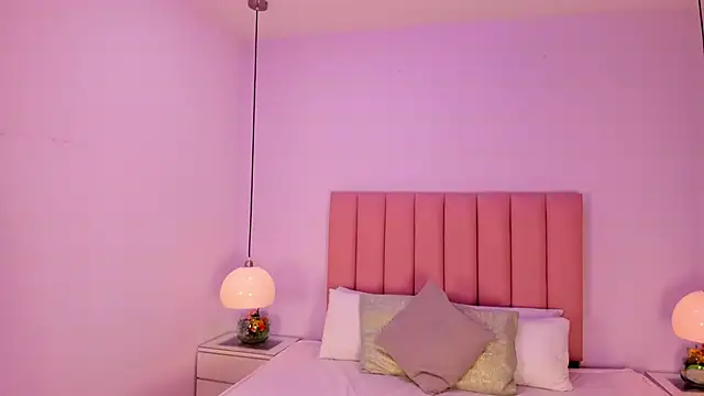 Amy Ferreira online show from 11-07-25, 02:55