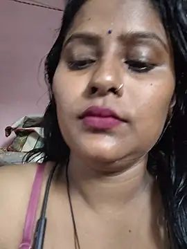 Jasmine Januja online show from 05-22-26, 01:35