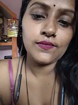 Jasmine Januja online show from 05-26-26, 02:40