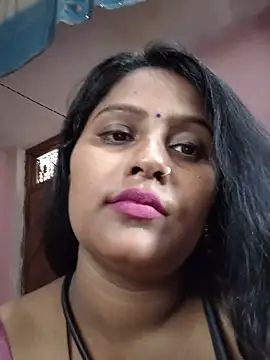 Jasmine Januja online show from 05-27-26, 01:57