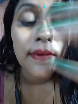 Jasmine Januja online show from 06-14-26, 01:36