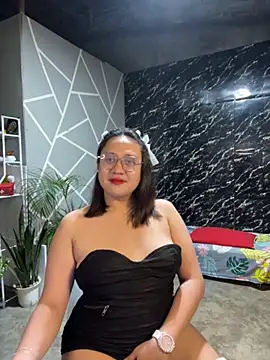 Snapshot of 1aquaticangel69 chatting on 11-11-25, 04:40 1aquaticangel69 online show from 11-11-25, 04:40
