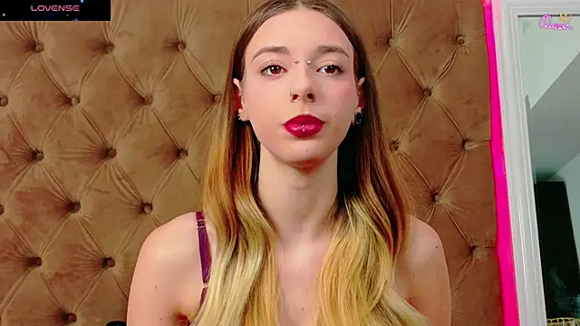 CoraVex online show from 01-06-26, 05:11