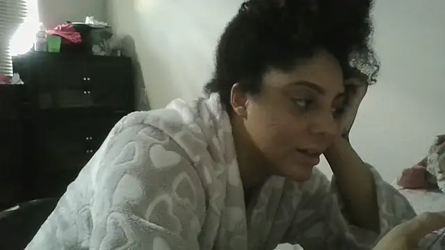 Snapshot of Dallasstar chatting on 10-21-25, 07:58 Dallasstar online show from 10-21-25, 07:58