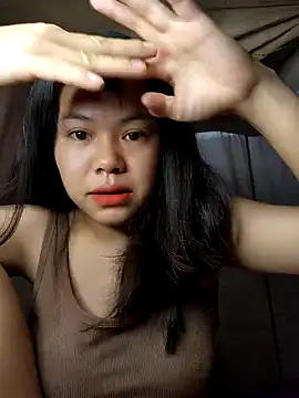 Snapshot of CicumBae chatting on 10-11-25, 11:47 CicumBae online show from 10-11-25, 11:47