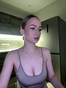 MissOyee online show from 01-16-26, 07:18