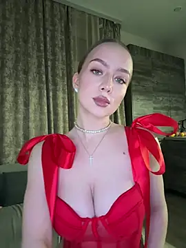 MissOyee online show from 02-14-26, 07:54