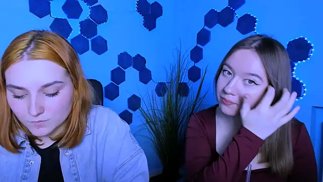 casey meow  online show from 02-27-26, 09:42