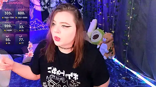 Snapshot of Marshmallowbeauty chatting on 11-06-25, 09:26 Marshmallowbeauty online show from 11-06-25, 09:26