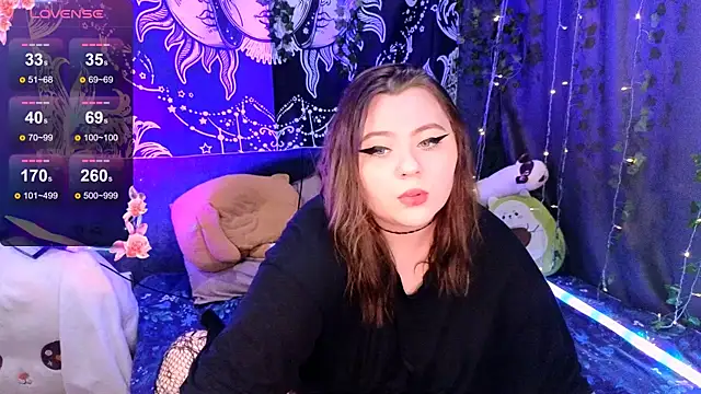 Snapshot of Marshmallowbeauty chatting on 11-20-25, 09:47 Marshmallowbeauty online show from 11-20-25, 09:47