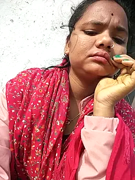 Hot Shredha online show from 11-30-25, 04:05