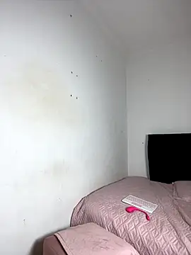 Natashaparker   online show from 12-03-25, 08:51