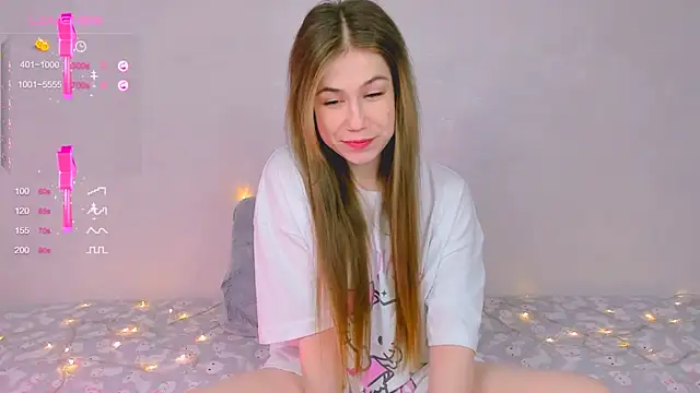 Snapshot of baby_girl_0001 chatting on 10-12-25, 03:05 baby girl 0001 online show from 10-12-25, 03:05