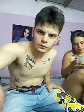 Snapshot of Natashaanderick chatting on 10-29-25, 07:59 Natashaanderick online show from 10-29-25, 07:59