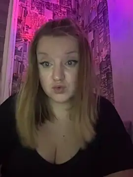 Snapshot of GretieLee chatting on 10-16-25, 05:25 GretieLee online show from 10-16-25, 05:25