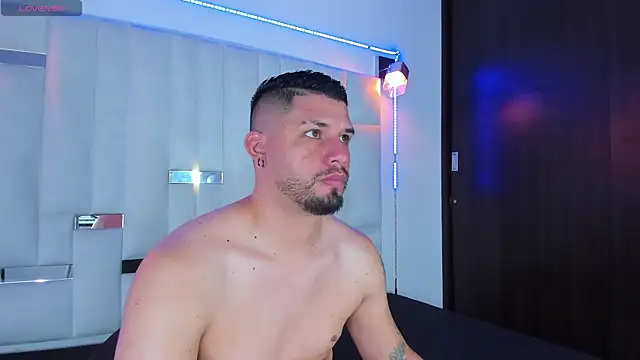 Snapshot of Jacob19_ chatting on 09-23-25, 11:46 Jacob19  online show from 09-23-25, 11:46