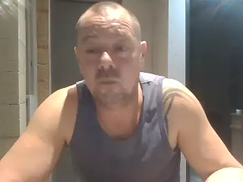 hugoboys4576 online show from 10-20-25, 04:40