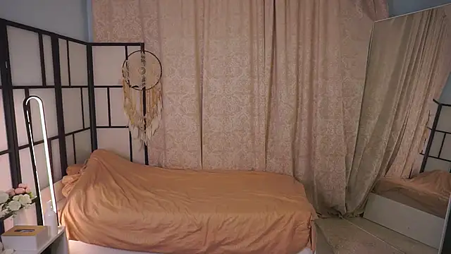 JinnySitts online show from 09-24-25, 09:18