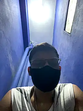 Snapshot of swami_ji chatting on 09-21-25, 05:47 swami ji online show from 09-21-25, 05:47