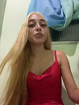 loirinhaaa online show from 04-12-26, 02:16