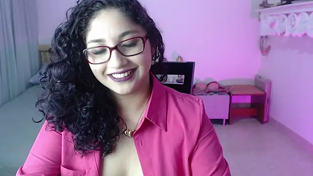 Gia Dior online show from 10-03-25, 12:07