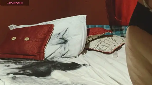 Sasharosee2 online show from 10-28-25, 12:30