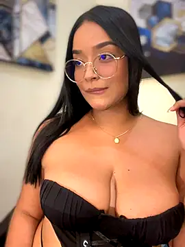 Snapshot of DemiSins chatting on 09-24-25, 07:39 DemiSins online show from 09-24-25, 07:39