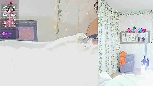 Ashley  Jones   online show from 01-19-26, 09:13