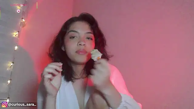  curiouskitten  online show from 11-02-25, 02:47