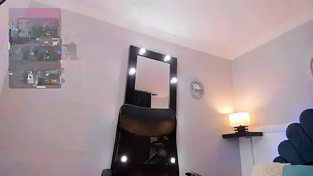 Snapshot of AllexJacob chatting on 10-24-25, 01:13 AllexJacob online show from 10-24-25, 01:13