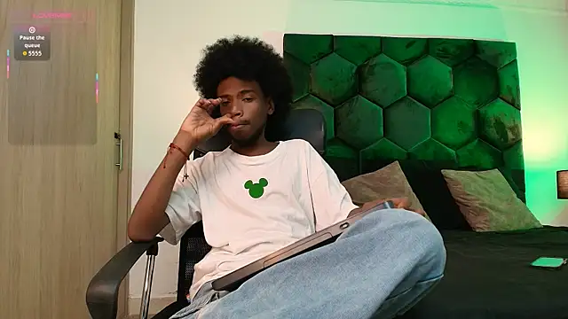 AllexJacob online show from 04-04-26, 02:03