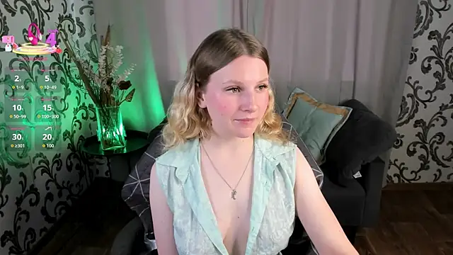  Velvet peach  online show from 10-20-25, 10:27