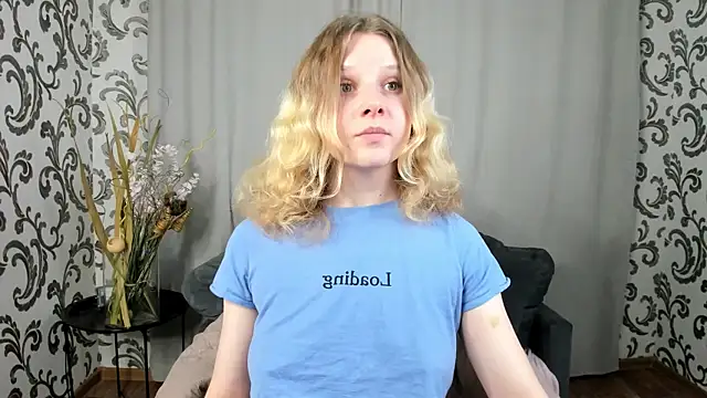  Velvet peach  online show from 11-19-25, 11:43