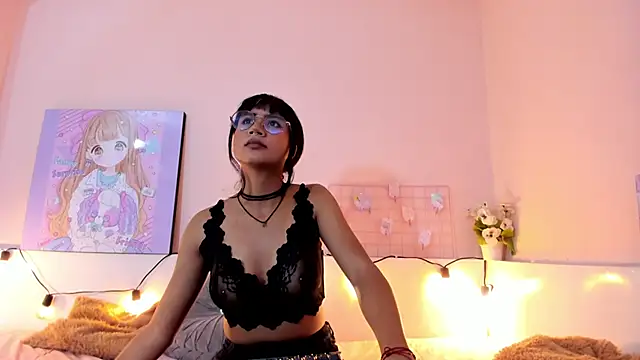 Lola Purple online show from 09-28-25, 03:23