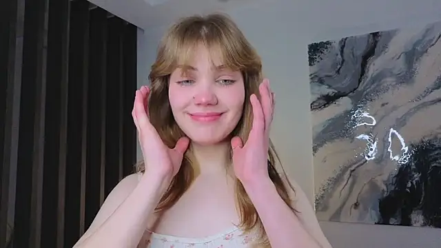 pienaple online show from 12-17-25, 04:07