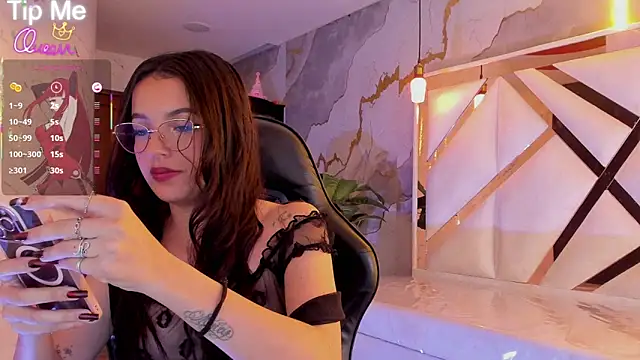 sophiadoll tf online show from 04-18-26, 09:04