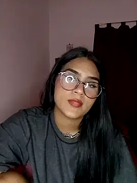 Snapshot of Renata_Zoe chatting on 11-10-25, 01:37 Renata Zoe online show from 11-10-25, 01:37