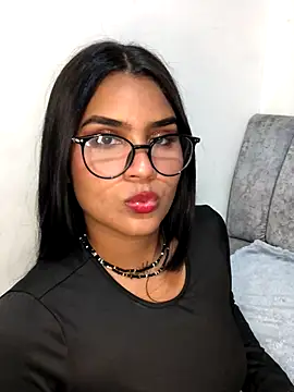 Snapshot of Renata_Zoe chatting on 11-22-25, 02:10 Renata Zoe online show from 11-22-25, 02:10