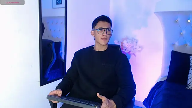 SalvadorFit online show from 11-03-25, 08:21