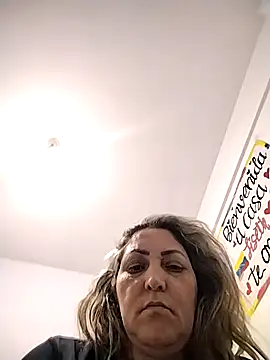 Snapshot of Lunita86 chatting on 11-17-25, 02:28 Lunita86 online show from 11-17-25, 02:28